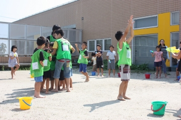 写真：大水遊び大会