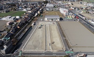 代替テキストなし