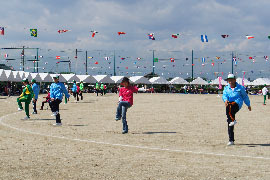写真：10月12日　体育祭にて披露