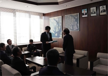 写真：自衛隊入隊予定者　激励会2