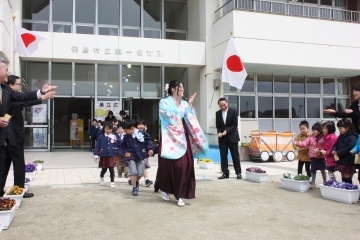 写真：巣立ち式2