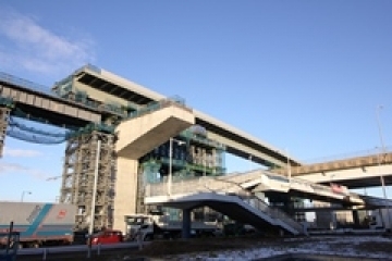 写真：名古屋第二環状自動車道上部工工事8