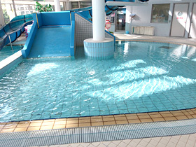 写真：児童用プール